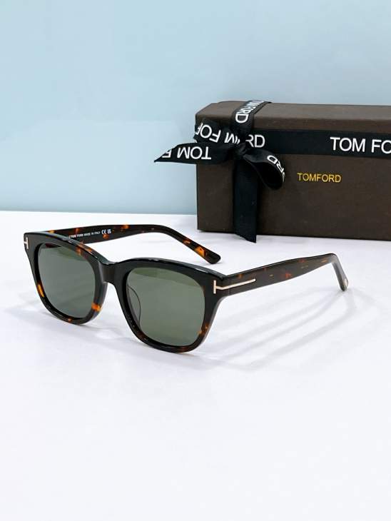 Picture of Tom Ford Sunglasses _SKUfw79566683fw